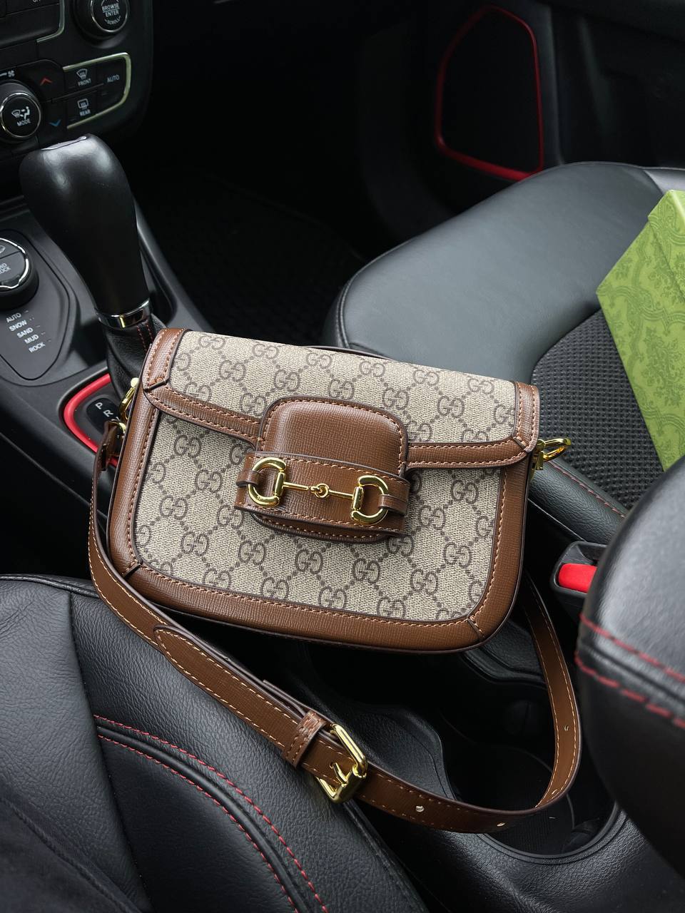 GINGER MONOGRAM PREMIUM BŐR TÁSKA