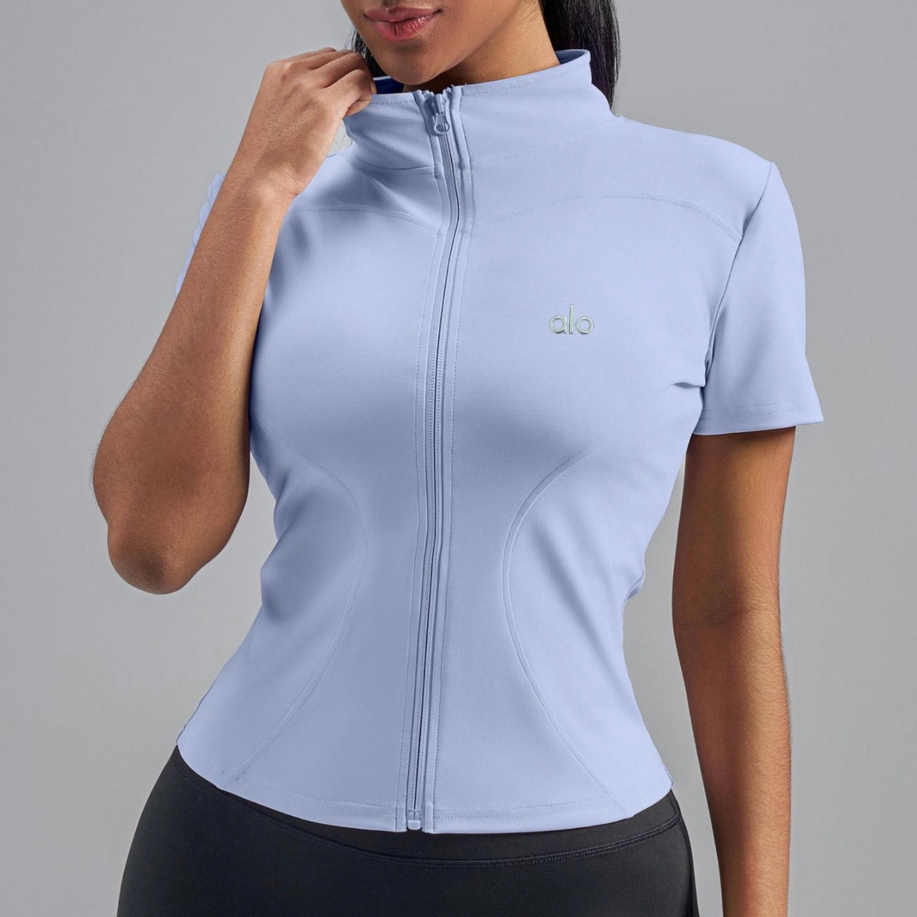 ALO YOGA CIPZÁRAS FELSŐ